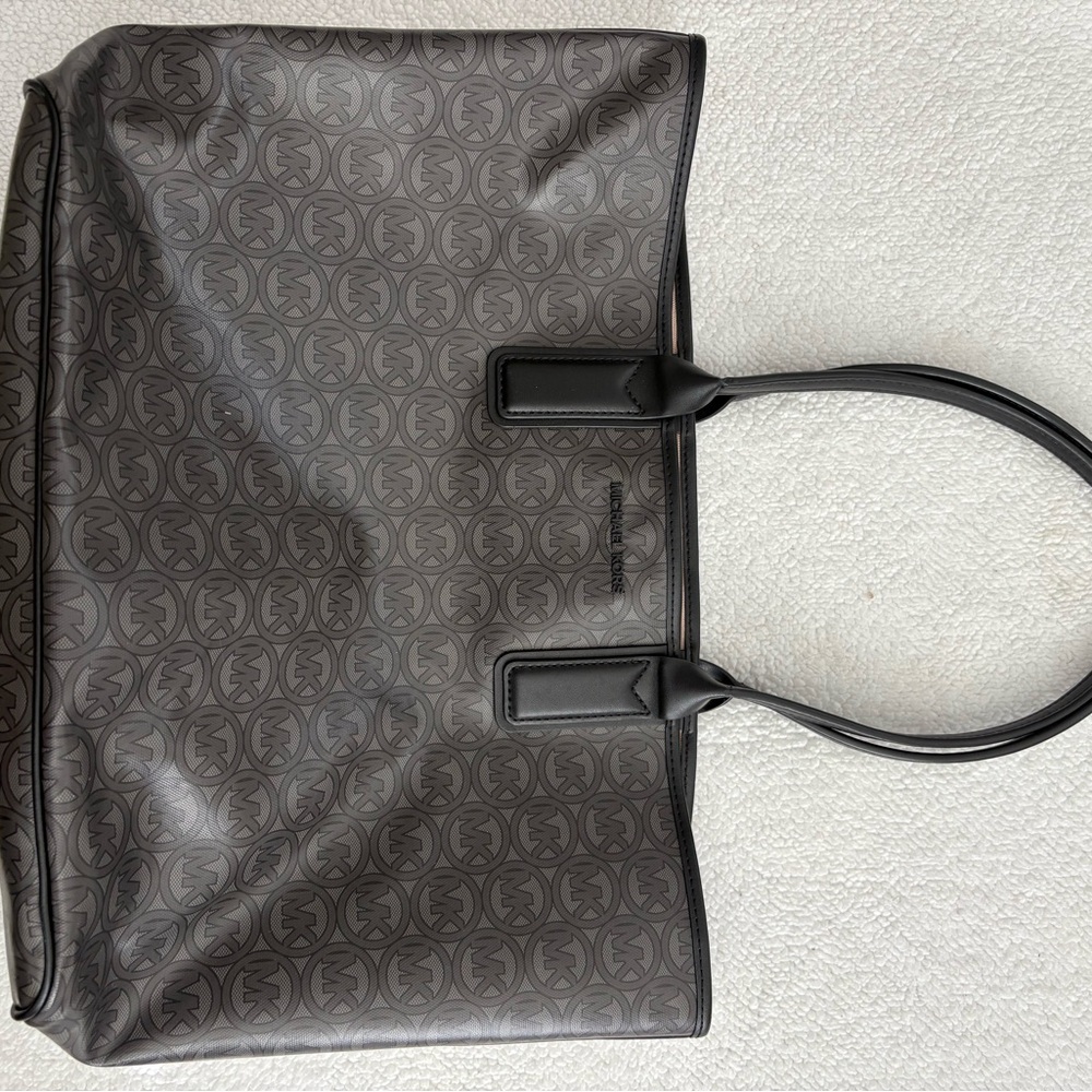 Michael Kors Black and Gray Hobo Bag